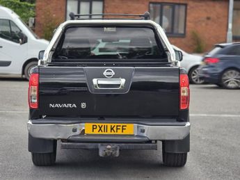 NISSAN NAVARA Double Cab Pick Up Tekna 2.5dCi 190 4WD Auto