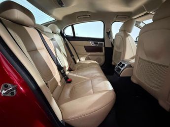 JAGUAR XF 2.2d [200] Luxury 4dr Auto