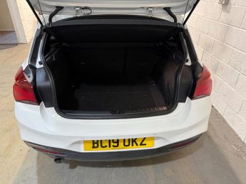BMW 1 SERIES 116d M Sport Shadow Ed 5dr Step Auto