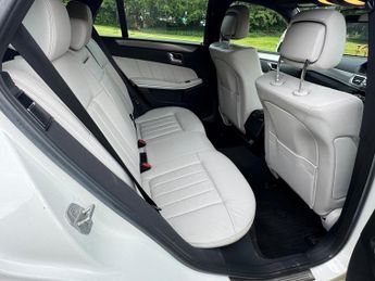 MERCEDES-BENZ E CLASS E220 CDI SE 5dr 7G-Tronic