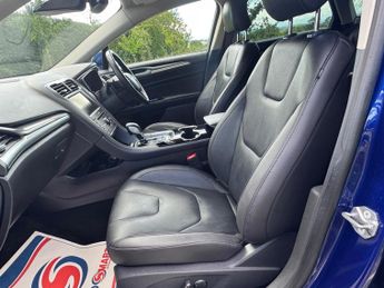 FORD MONDEO 2.0 TDCi 210 Titanium 5dr Powershift