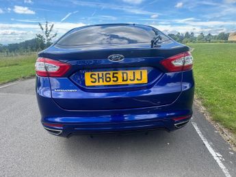 FORD MONDEO 2.0 TDCi 210 Titanium 5dr Powershift