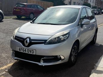 Renault Scenic 1.5 dCi Dynamique TomTom 5dr EDC
