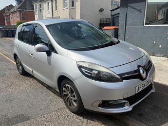 RENAULT SCENIC 1.5 dCi Dynamique TomTom 5dr EDC
