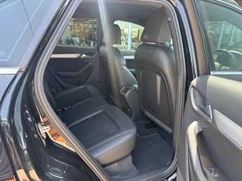AUDI Q3 1.4T FSI S Line Navigation 5dr S Tronic ++ DAB / BLUETOOTH / ULE