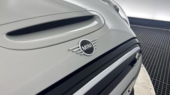 MINI ELECTRIC HATCH Cooper SE 32.6kWh Level 2 Hatchback 3dr Electric Auto (184 ps)
