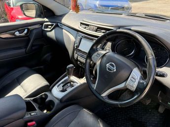 NISSAN QASHQAI 1.6 dCi Tekna 5dr Xtronic