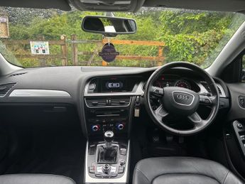 AUDI A4 2.0 TDI 177 Quattro SE Technik 4dr