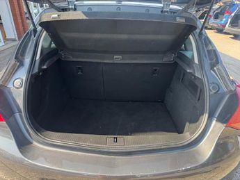VAUXHALL ASTRA 1.6i 16V Excite 5dr ++ ULEZ / DRIVE AWAY TODAY ++
