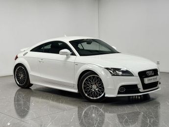 AUDI TT 2.0T FSI Quattro S Line 2dr S Tronic [2011]