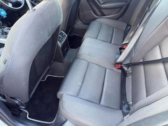 AUDI A4 2.0 TDI 143 SE 4dr Multitronic