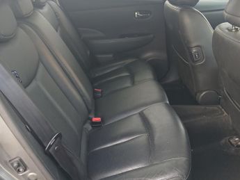 NISSAN LEAF 80kW Tekna 30kWh 5dr Auto