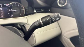 LAND ROVER RANGE ROVER EVOQUE 2.0 D200 MHEV R-Dynamic SE SUV 5dr Diesel Auto 4WD Euro 6 (s/s) 