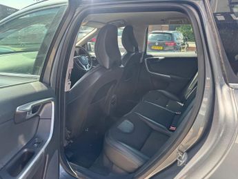 VOLVO XC60 D4 [190] SE Nav 5dr Geartronic ++ ULEZ / DAB / BLUETOOTH ++