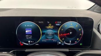 MERCEDES-BENZ GLA 1.3 GLA200 AMG Line (Premium) SUV 5dr Petrol 7G-DCT Euro 6 (s/s)