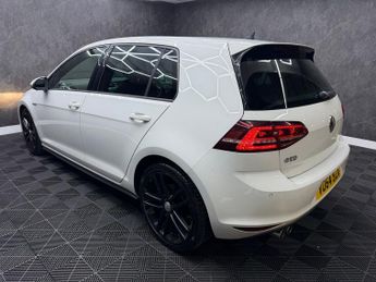 VOLKSWAGEN GOLF 2.0 TDI GTD 5dr DSG