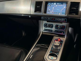 JAGUAR XF 3.0d V6 S Portfolio 4dr Auto [Start Stop]