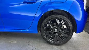 PEUGEOT 208 1.2 PureTech Allure Hatchback 5dr Petrol EAT Euro 6 (s/s) (130 p