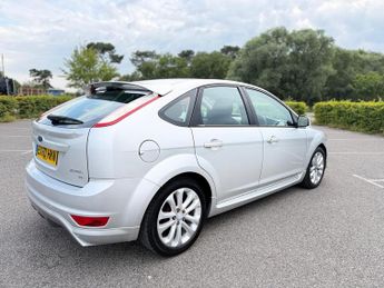 FORD FOCUS 1.6 Zetec S 5dr