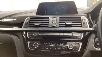 BMW 3 SERIES 330e M Sport Shadow Edition 4dr Step Auto ++ NAV / LEATHER/ ULEZ