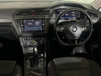 VOLKSWAGEN TIGUAN ALLSPACE 2.0 TDI SEL 5dr DSG