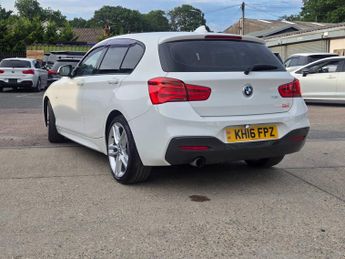BMW 1 SERIES Apple car play/Andoried Auto