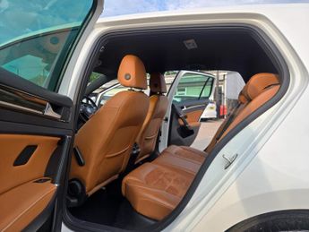 VOLKSWAGEN GOLF Leather interior