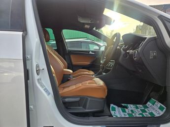 VOLKSWAGEN GOLF Leather interior