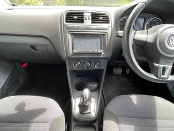 VOLKSWAGEN POLO Blue Motion 
