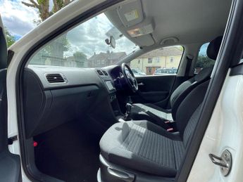 VOLKSWAGEN POLO Blue Motion 
