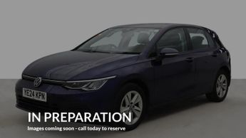 VOLKSWAGEN GOLF 1.5 eTSI MHEV Life Hatchback 5dr Petrol Hybrid DSG Euro 6 (s/s) 