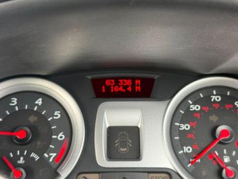 RENAULT CLIO 1.2 TCE Dynamique 3dr [AC]