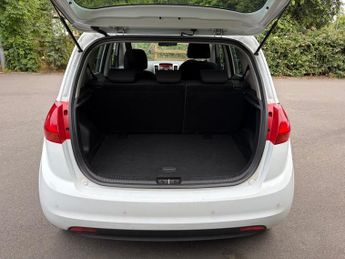 KIA VENGA 1.4 ISG SR7 5dr