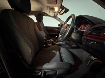 BMW 1 SERIES 116d Sport 5dr [Nav]