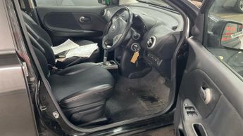 NISSAN NOTE 1.6 Tekna 5dr Auto
