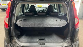 NISSAN NOTE 1.6 Tekna 5dr Auto