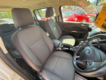 FORD GRAND C-MAX 1.5 TDCi Titanium 5dr Powershift