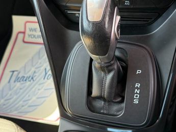 FORD GRAND C-MAX 1.5 TDCi Titanium 5dr Powershift