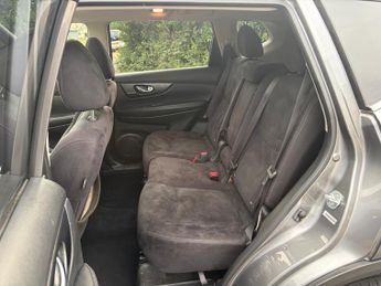 NISSAN X-TRAIL 1.6 dCi N-Tec 5dr [7 Seat]