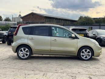 NISSAN NOTE 1.6 Tekna 5dr Auto