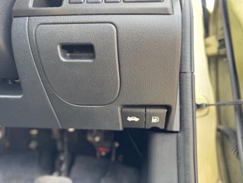 NISSAN NOTE 1.6 Tekna 5dr Auto