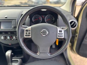 NISSAN NOTE 1.6 Tekna 5dr Auto