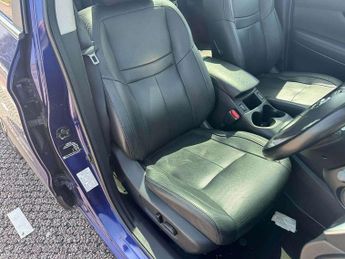 NISSAN QASHQAI 1.6 dCi Tekna 5dr Xtronic