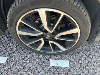 NISSAN QASHQAI 1.6 dCi Tekna 5dr Xtronic