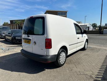VOLKSWAGEN CADDY 2.0 TDI BlueMotion Tech 102PS Startline Van