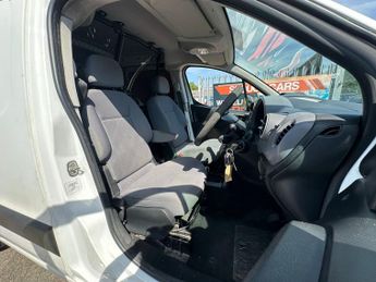 PEUGEOT PARTNER 850 S 1.6 HDi 92 Van