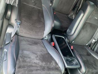 TOYOTA VELLFIRE 3.5 V6 GAZOO RACING G'S Performance MPV