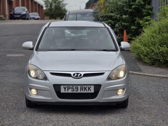 HYUNDAI I30 1.6 CRDi Comfort Hatchback 5dr Diesel Auto Euro 4 (115 ps)