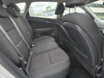 HYUNDAI I30 1.6 CRDi Comfort 5dr Auto