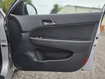 HYUNDAI I30 1.6 CRDi Comfort 5dr Auto